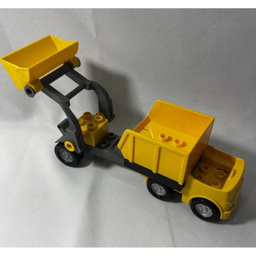 Lego Duplo Caravan 5655 Complete set Car Camper, Farmers, Construction Workers‎